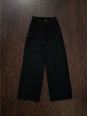 Classic High-Waist Wide-Leg Black Pants